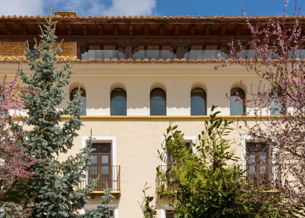 Hotel Restaurante & Spa Palacio Matutano-Daudén, La Iglesuela ...