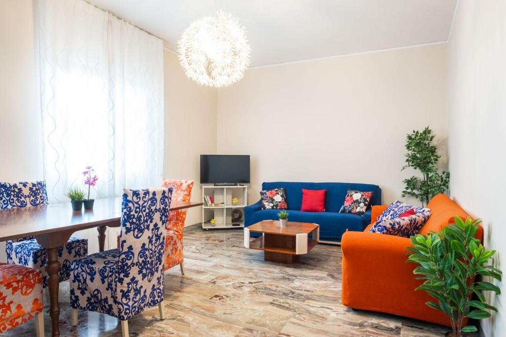 Zdjęcie z galerii obiektu Gardappartamenti Rivo lake view w mieście Desenzano del Garda