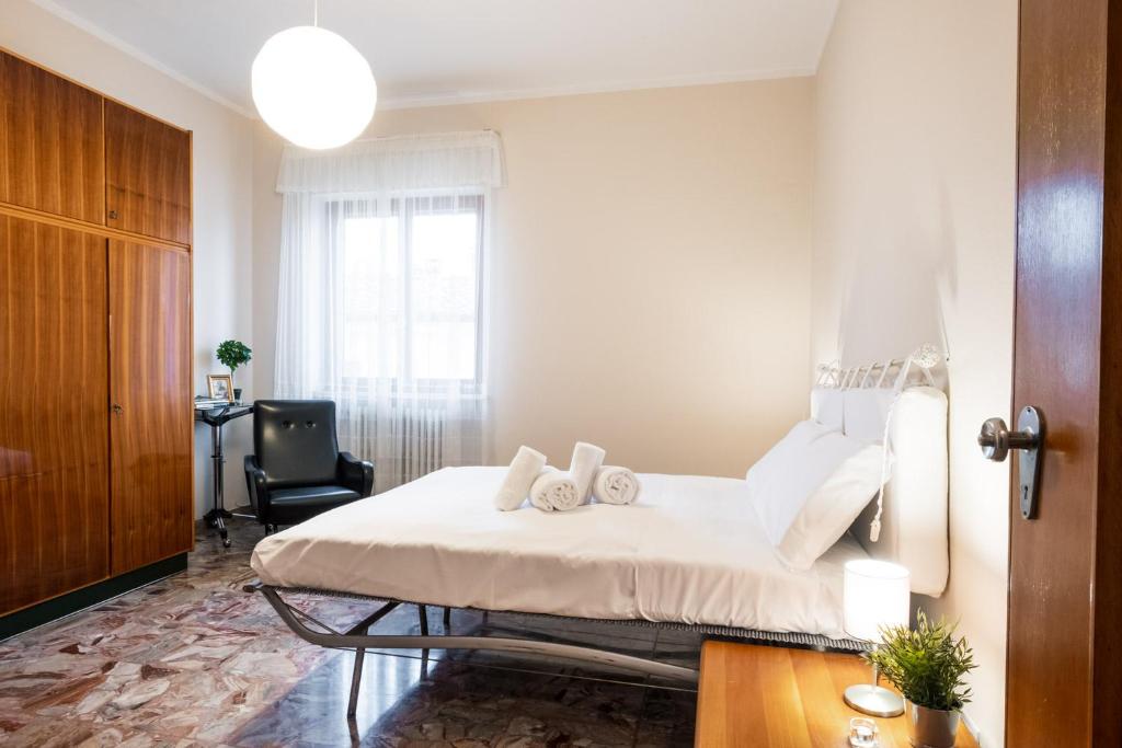 Zdjęcie z galerii obiektu Gardappartamenti Rivo lake view w mieście Desenzano del Garda