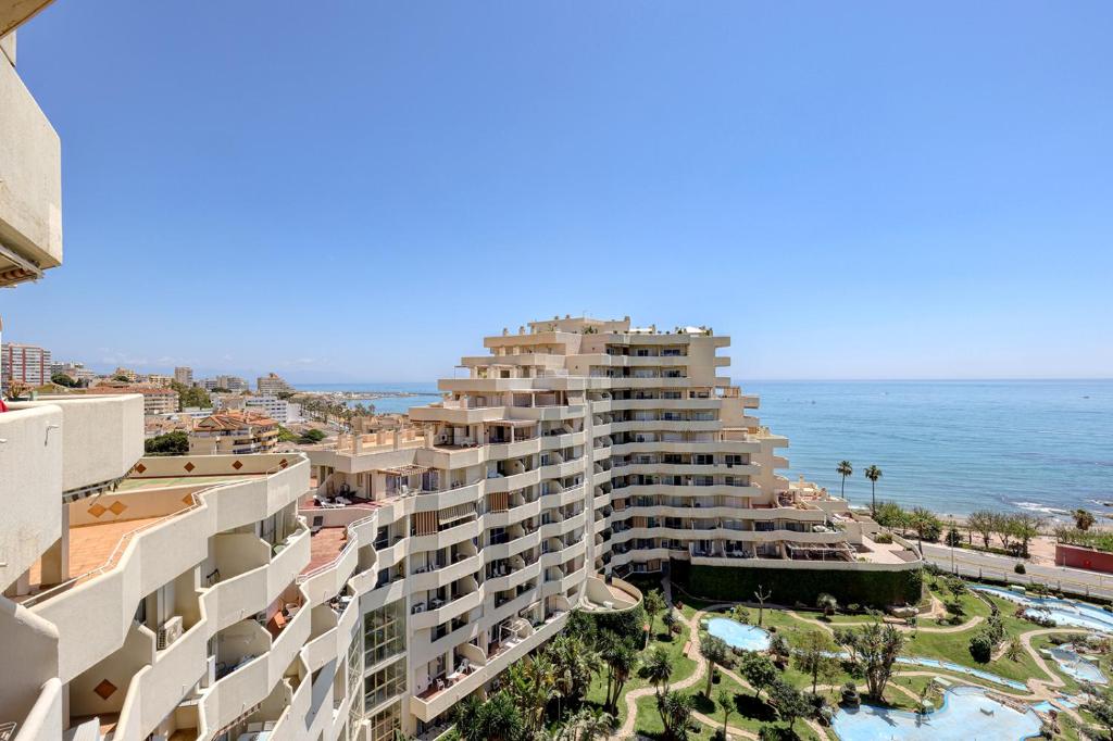 Fotografie z fotogalerie ubytování 095 - Bright & Comfortable Holiday Apartment With Water Park & Sea Views v destinaci Benalmádena