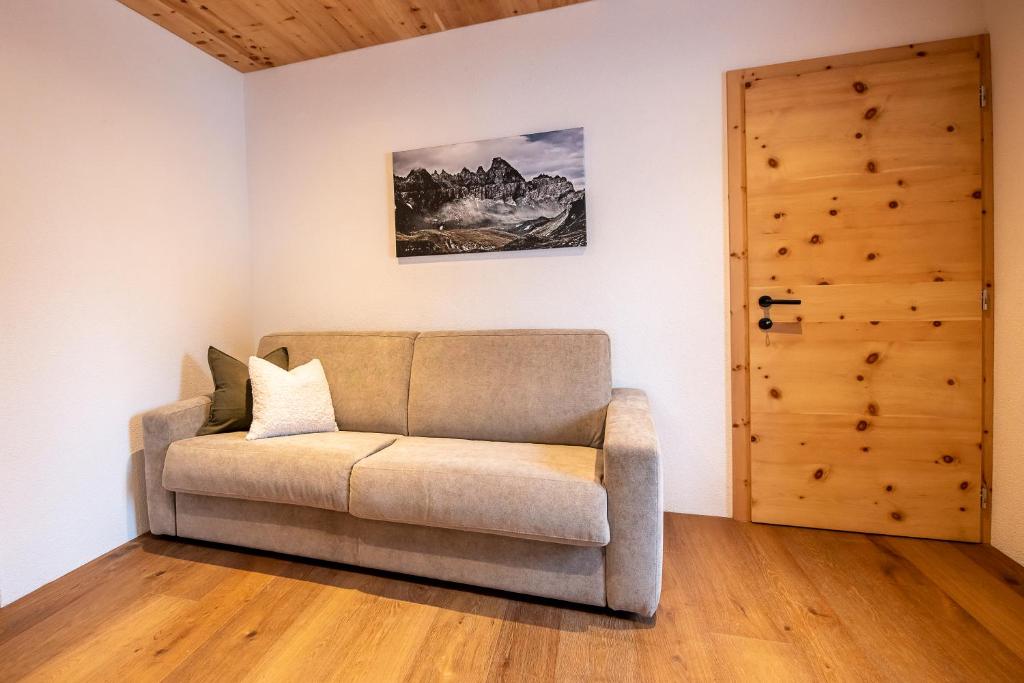 Posezení v ubytování Flem Mountain Lodge