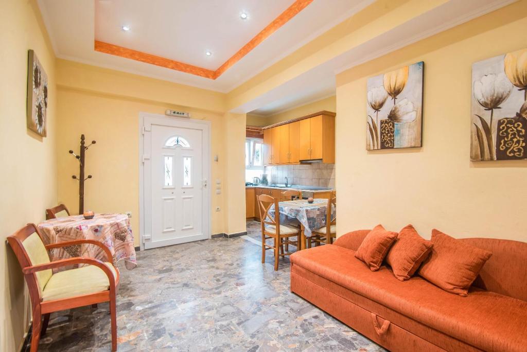 A kitchen or kitchenette at Bozikis Apartments