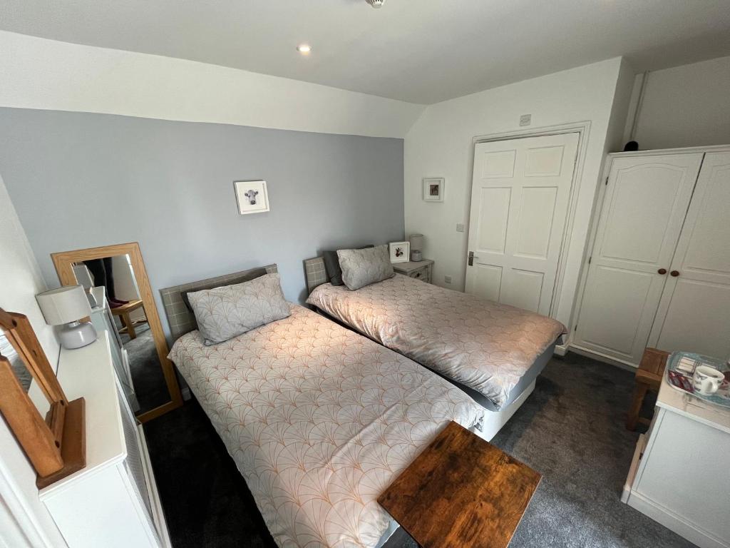 The Ship Inn - Self Catering Accommodation - 带私人浴室的双人间