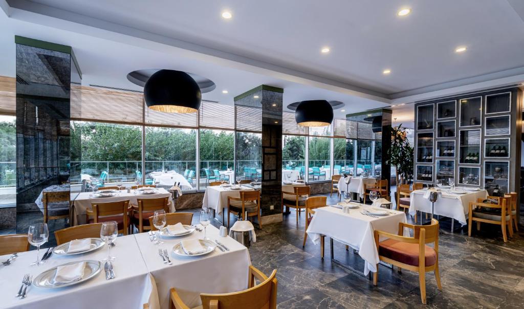 Restaurace v ubytování TUI Magic Life Rixos Beldibi - Adult Only