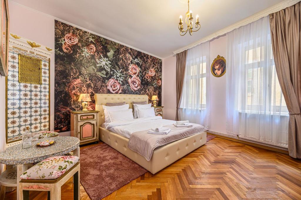 Historical GuestHouse - One-Bedroom Apartment