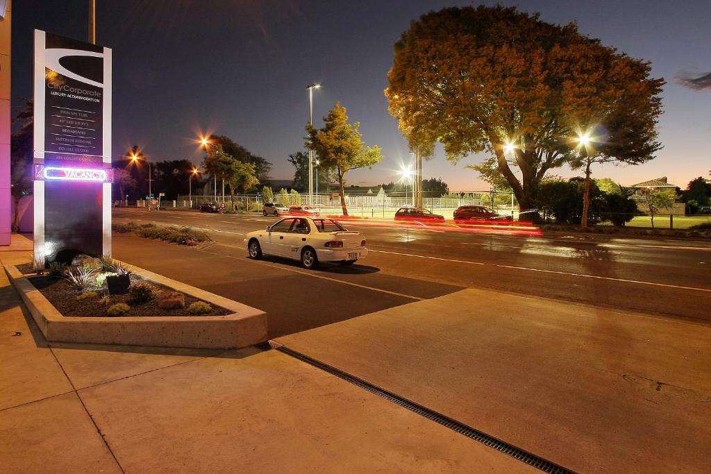 City Corporate Motor Inn - Resim 12