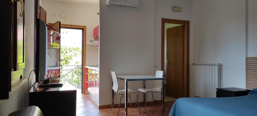 Część wypoczynkowa w obiekcie Villa Smeraldo Roma