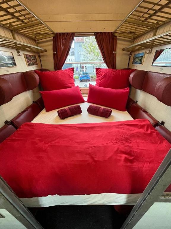Posezení v ubytování Übernachten im nostalgischen Bahnwaggon