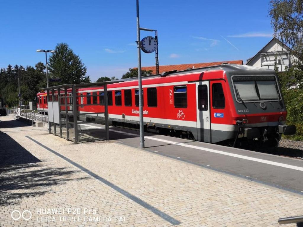 Fotografie z fotogalerie ubytování Übernachten im nostalgischen Bahnwaggon v destinaci Bogen