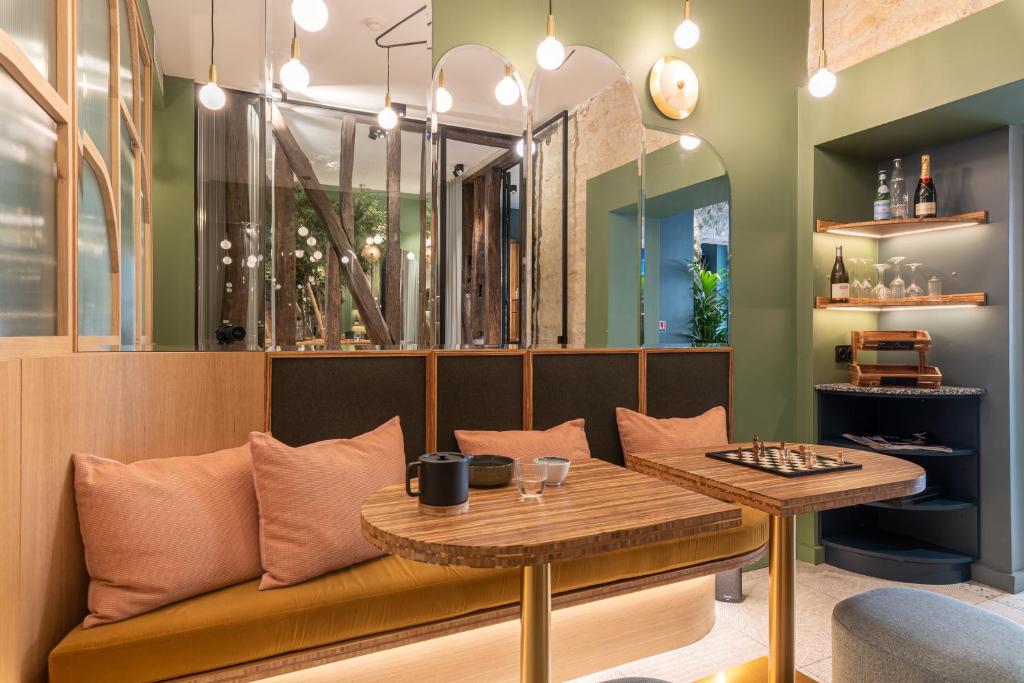 Hôtel Amoi Paris - Resim 15