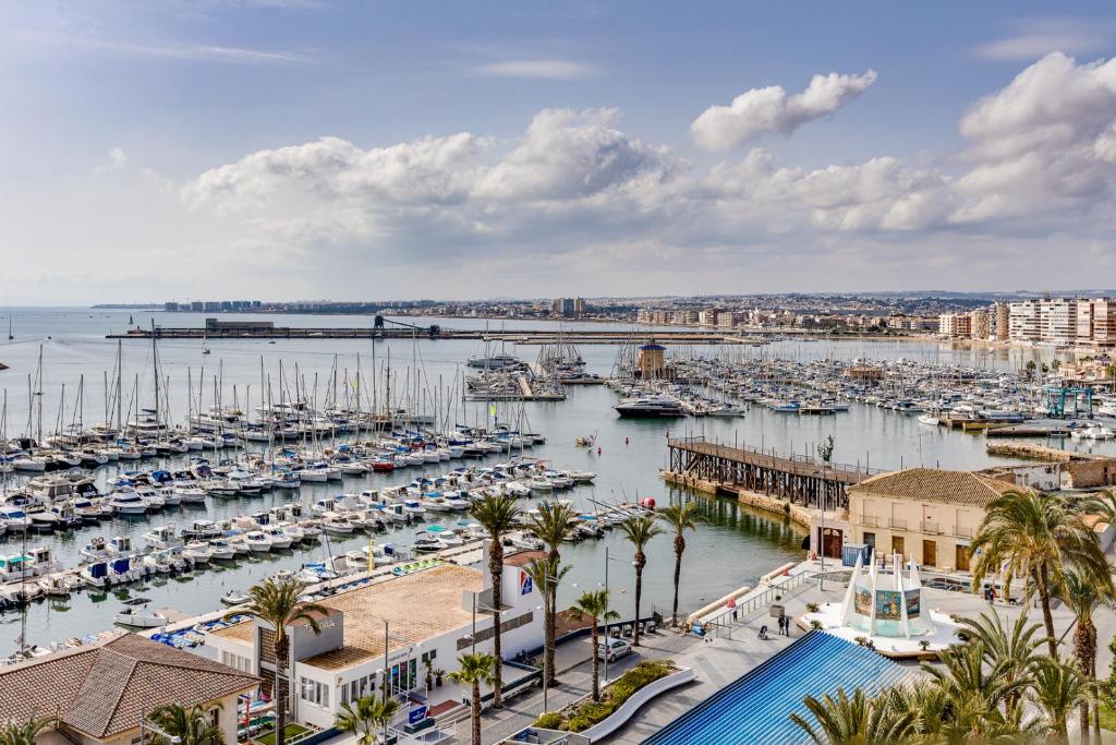 Gala Centro Castilla, Torrevieja – Updated 2023 Prices