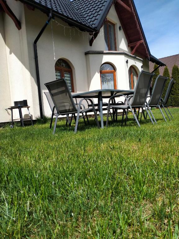 Vonkajšia záhrada v ubytovaní u Iwony na Kaszubach