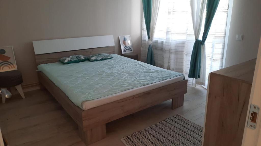 Exclusive Apartments Tg. Mureș - Housity
