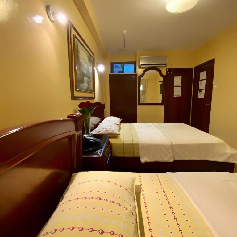 Postel nebo postele na pokoji v ubytování Hostal Montesa