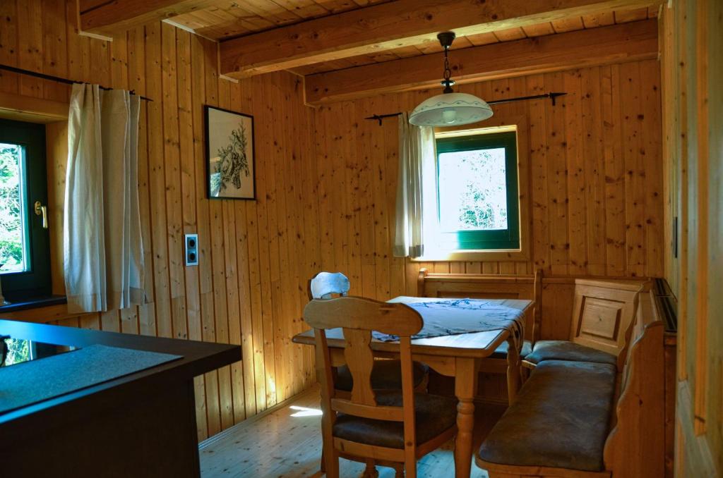 Fotografie z fotogalerie ubytování FERIENHAUS WALDTRAUM v destinaci Sankt Veit an der Glan