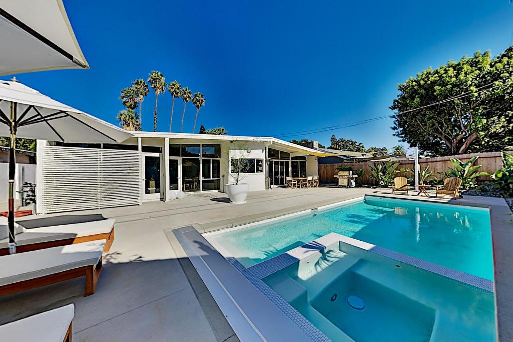 Fullerton – Photos 4
