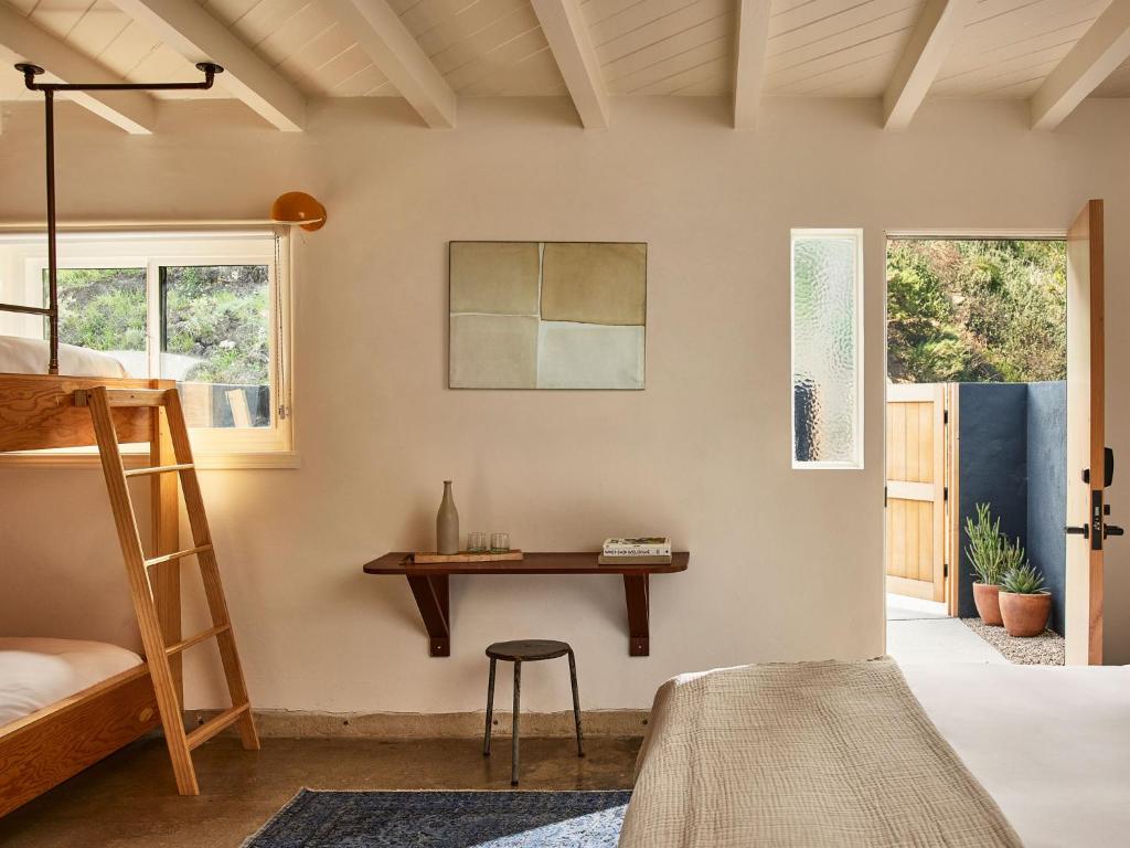 Hotel June Malibu - Deluxe Bungalow
