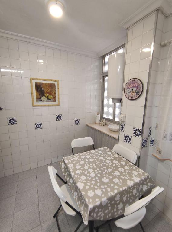 Fotografia z galérie ubytovania Amplio piso junto a Playa Victoria v destinácii Cádiz