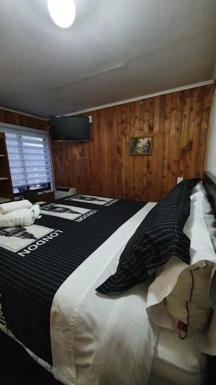 Hostal Las Heras - 带私人浴室的双人间