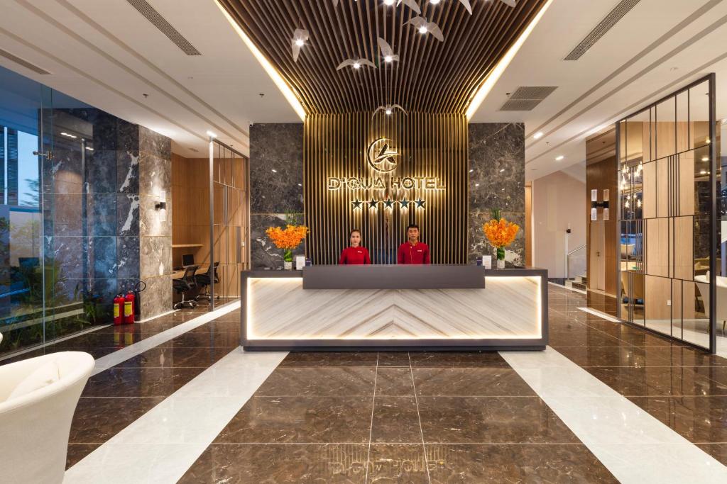 Khu vực sảnh/lễ tân tại DQua Hotel
