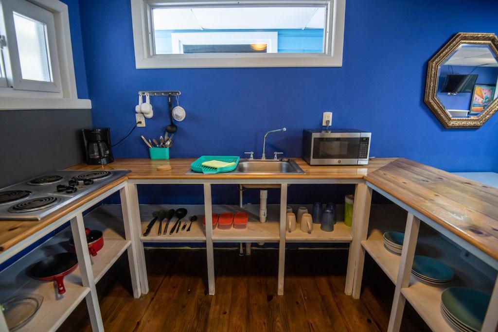 Kuchyň nebo kuchyňský kout v ubytování Moon Apartments