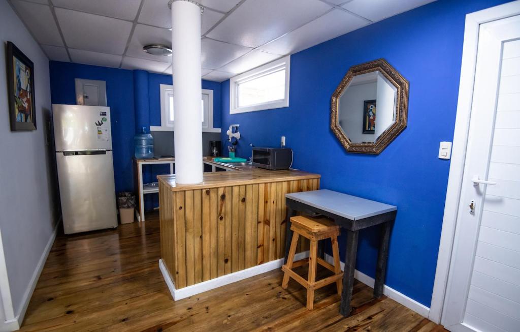 Kuchyň nebo kuchyňský kout v ubytování Moon Apartments