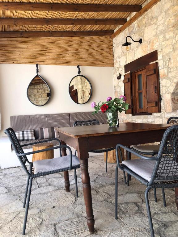 SPITI Calliope - ex House of Eleni - Three-Bedroom House