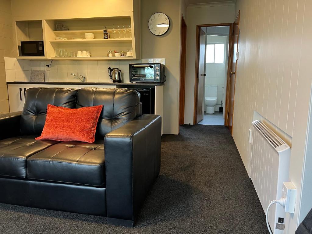 Golden Leaf Apartments - Resim 10