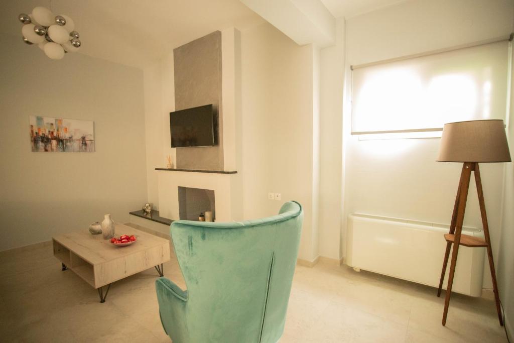Televízia a/alebo spoločenská miestnosť v ubytovaní SantaCara City Apartment