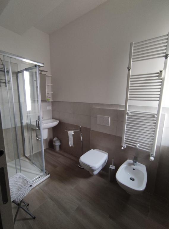 Zdjęcie z galerii obiektu ARNO ROOMS VERONA w Weronie