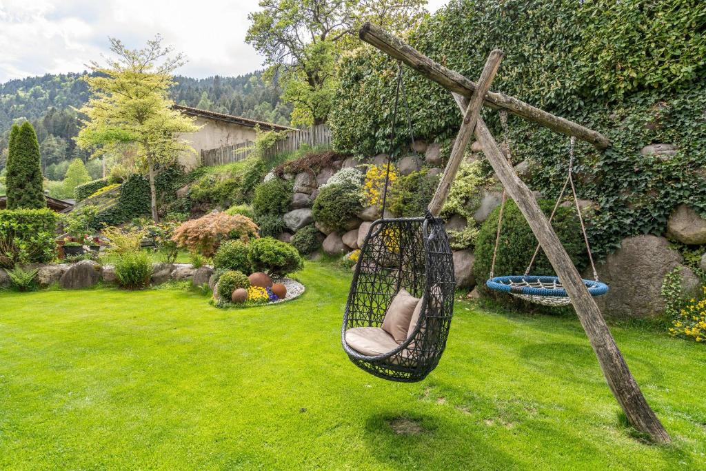 A garden outside Ansitz Gurtenhof O v Wolkenstein