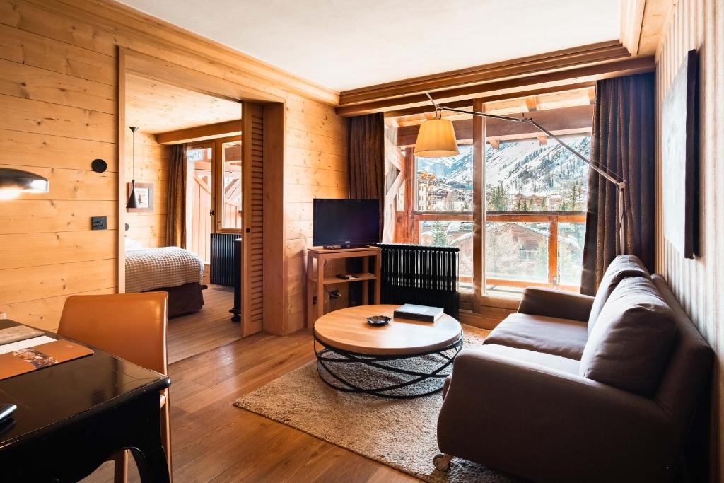 Hôtel LE BLIZZARD - 套房与山景