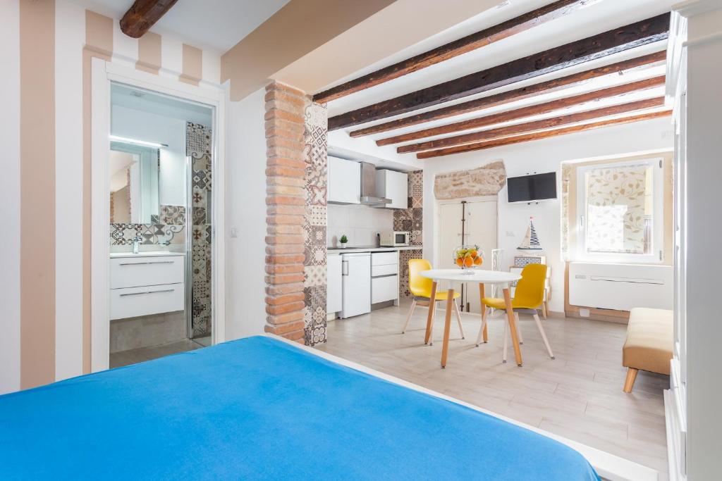 Η κουζίνα ή μικρή κουζίνα στο Carmencita Apartment