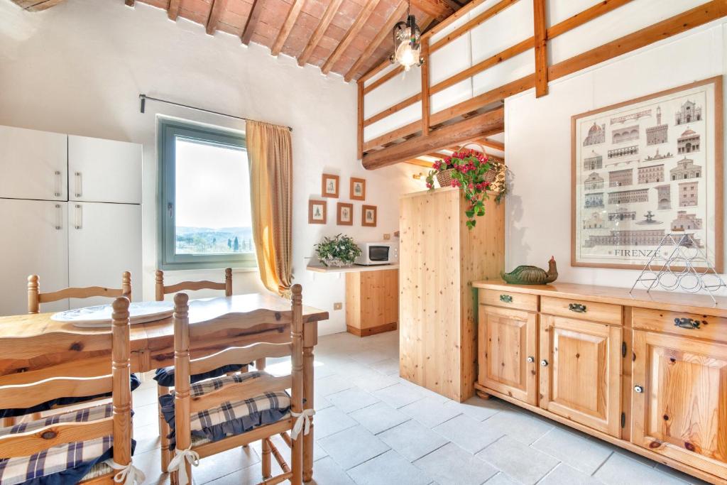Kuchnia lub aneks kuchenny w obiekcie Appartamenti Villa La Fonte