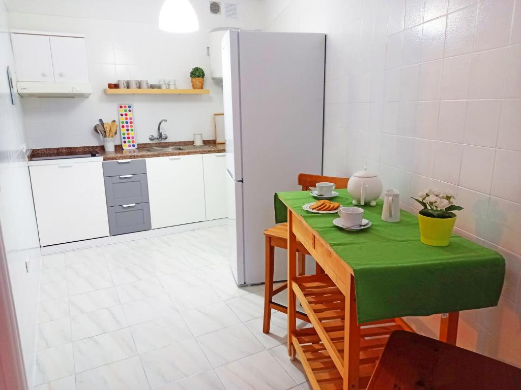 Küche/Küchenzeile in der Unterkunft Apartamento El Carcajal