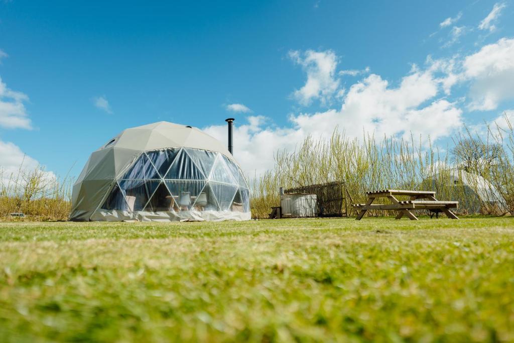 Gallery image of Beavers Retreat Glamping in Tenby