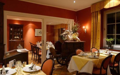 Restaurace v ubytování Hostellerie Au Vieux Hetre