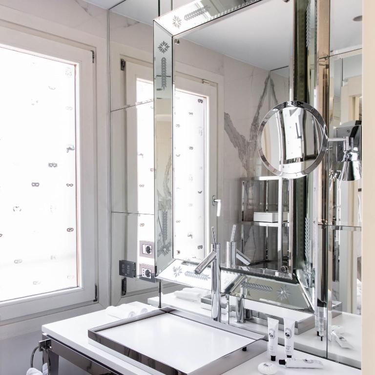 Hotel Palazzina Grassi - Resim 26