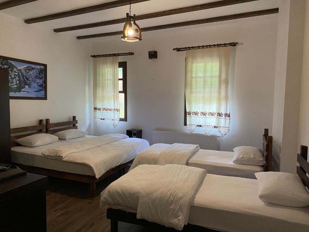 Şelale Konak Çavuş'un Yeri - Habitación Familiar