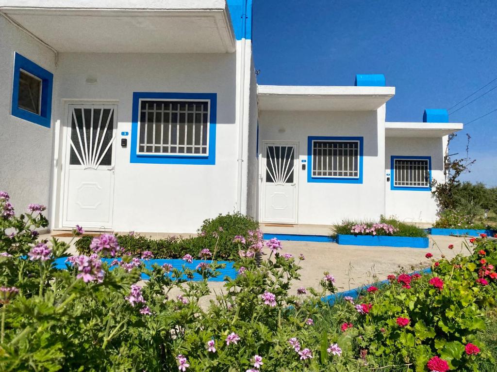 Fotografie z fotogalerie ubytování Elgreco Apartment, at Tigaki, near the sea "1" v destinaci Zipárion