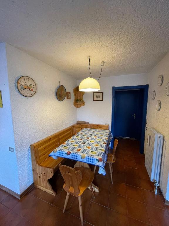 Fotografie z fotogalerie ubytování Casetta sul Noce v destinaci Dimaro