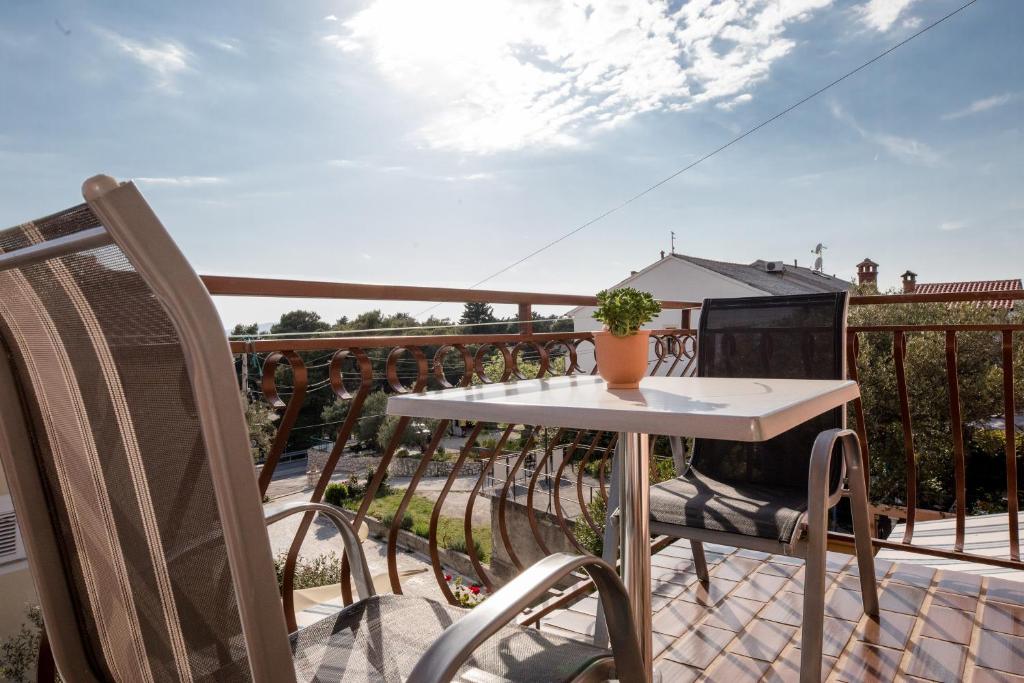 Balkón nebo terasa v ubytování Apartments Tartuga