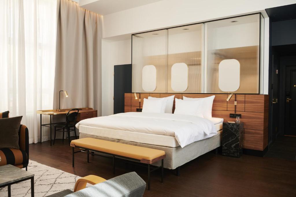 Postel nebo postele na pokoji v ubytování Solo Sokos Hotel Helsinki