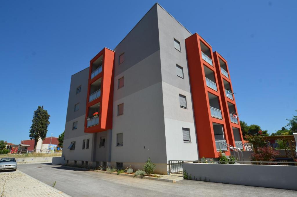 Budova, kde se apartmán nachází