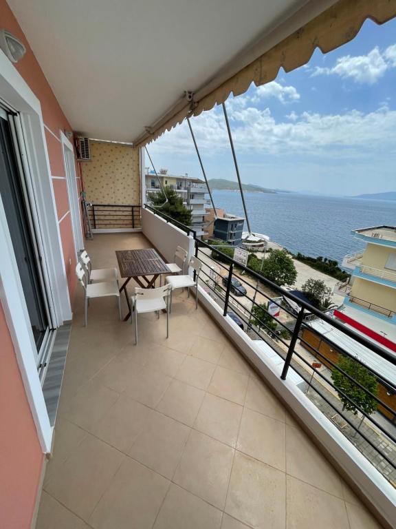 Sunny Beach Apartment - Image 6