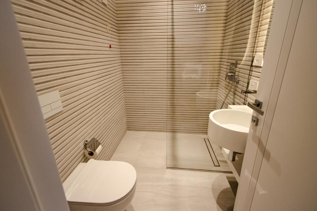 The Crown Boutique Hotel & SPA - Imazhi 11
