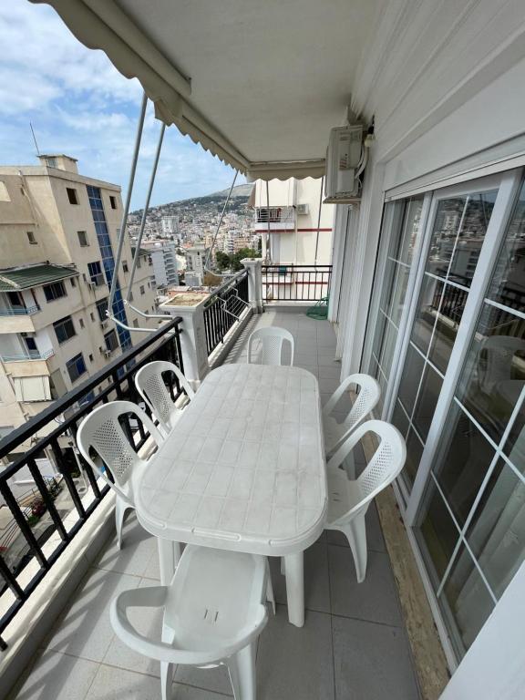 Flower Apartment Sarande - Imazhi 6