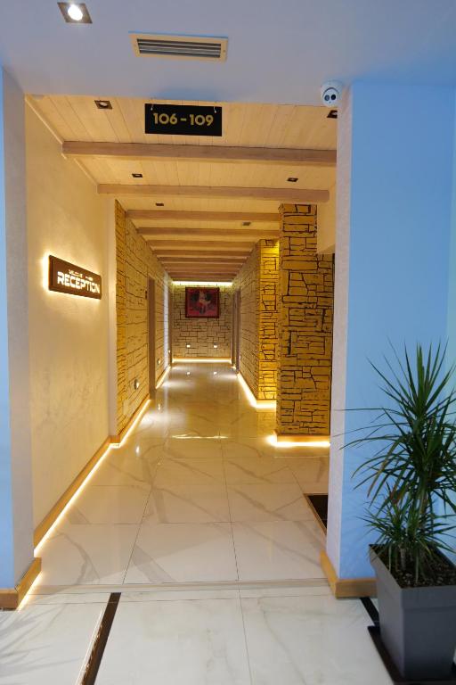 Foto sihtkohas Sarandë asuva majutusasutuse Oceanic Overview Suites galeriist