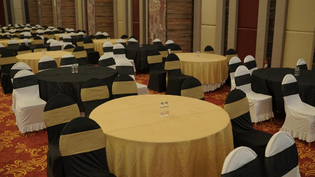 Restaurace v ubytování Hotel Tip Top International Pune
