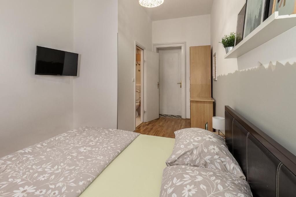 Postel nebo postele na pokoji v ubytování Hostel Split Backpackers